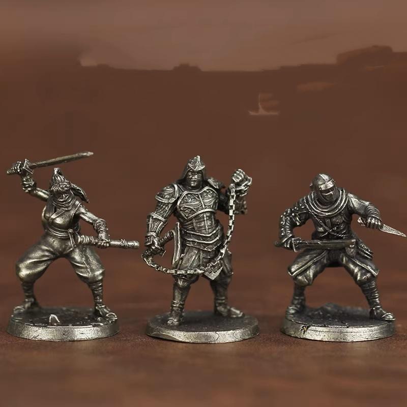 New Metal Chess Piece Samurai Ninja Ancient Soldier Model Toy Desktop Game Gift Display Piece Static Figure Collectible Model