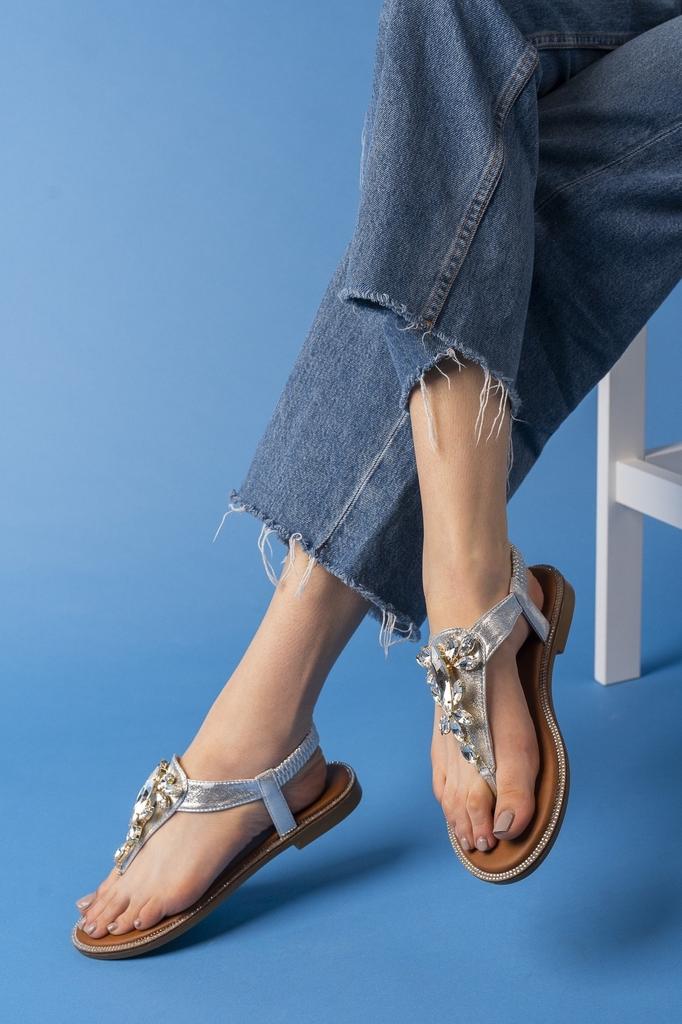 Women's Casual Sandals 6167 Stone Detailed Flip Flops Sandals