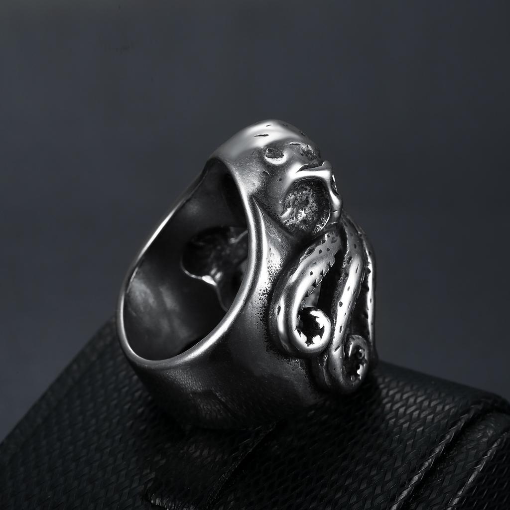 Vintage Punk Style Men's Octopus Tentacle Stainless Steel Ring Unique Accessory