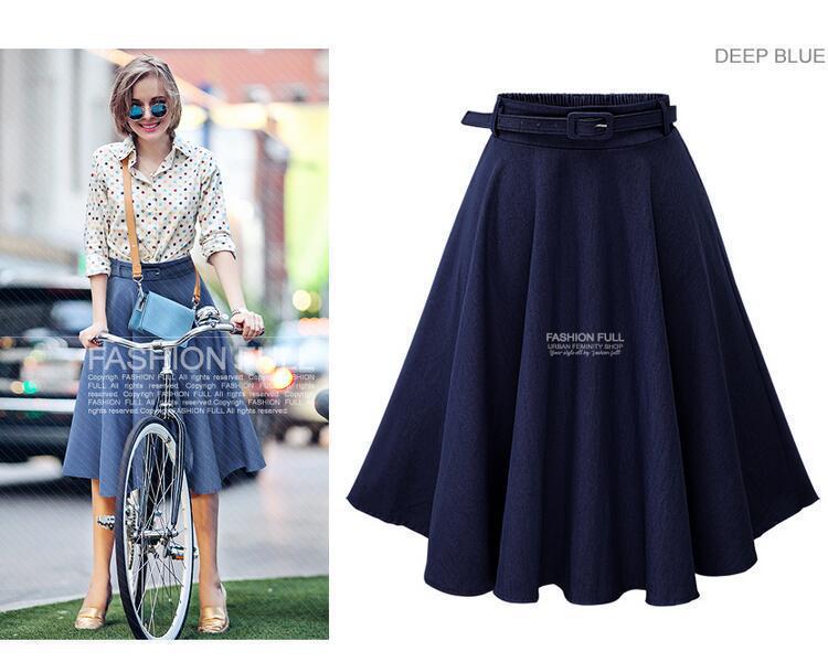 

Новая джинсовая юбка миди с поясом в наличии One Size темно-синий