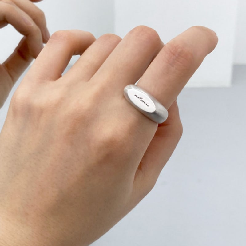 Metamic Signature Ring