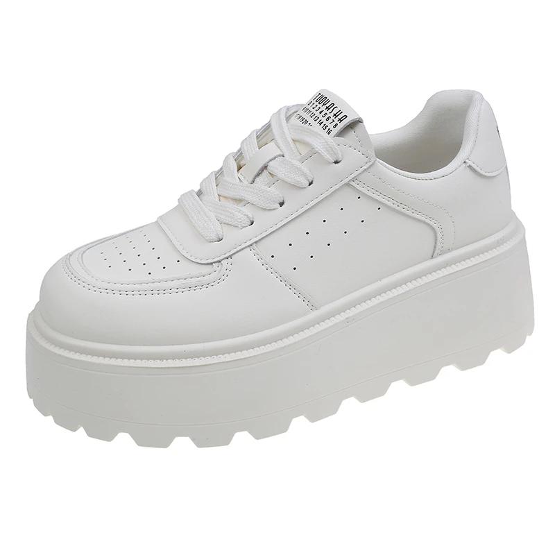 

2024 Новые дизайнерские женские кожаные повседневные туфли на толстой подошве, модные однотонные кроссовки на толстом каблуке, кроссовки на плоской подошве для женщин 40 бежевый