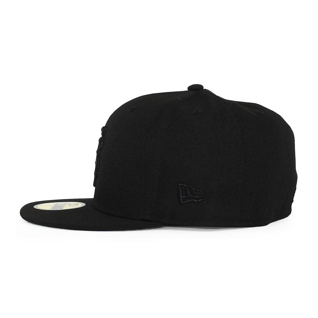 [New Era] 59FIFTY San Francisco Giants [MLB TEAM-BASIC FITTED CAPBLACKOUT] SAN FRANCISCO GIANTS 5950 Hat Black (7-34 (approx. 61.5cm), Black) [Used]