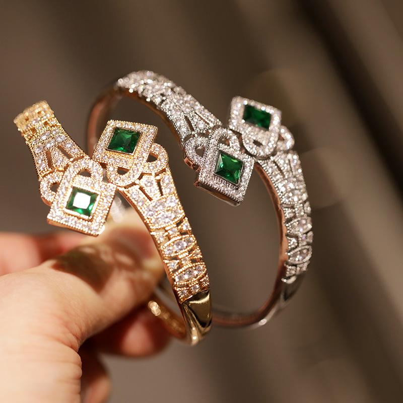 2026 New High-end Super Flash Zircon Nail Bracelet, Personalized Square Emerald Open Bracelet Jewelry