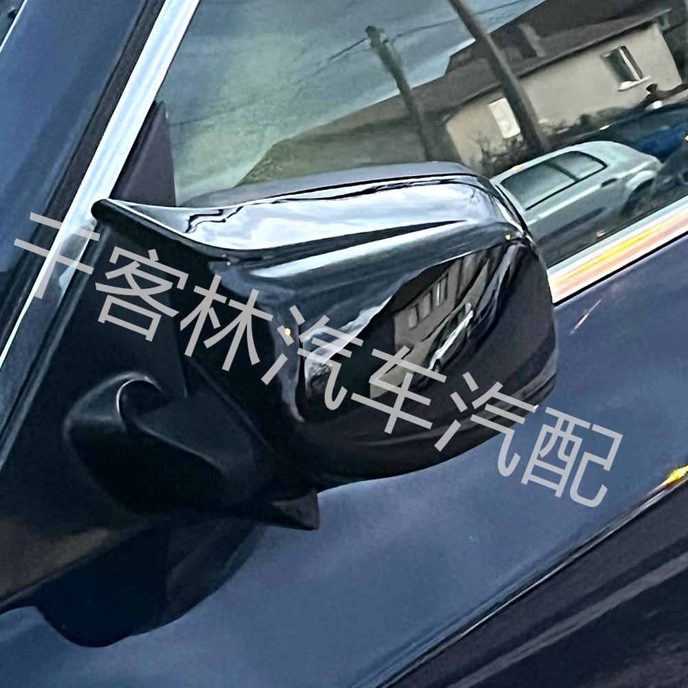 Carcasă Oglindă Retrovizoare Negru Lucios pentru BMW Seria 5 și 6 (E60, E61, E63, E64, 2003-2008)