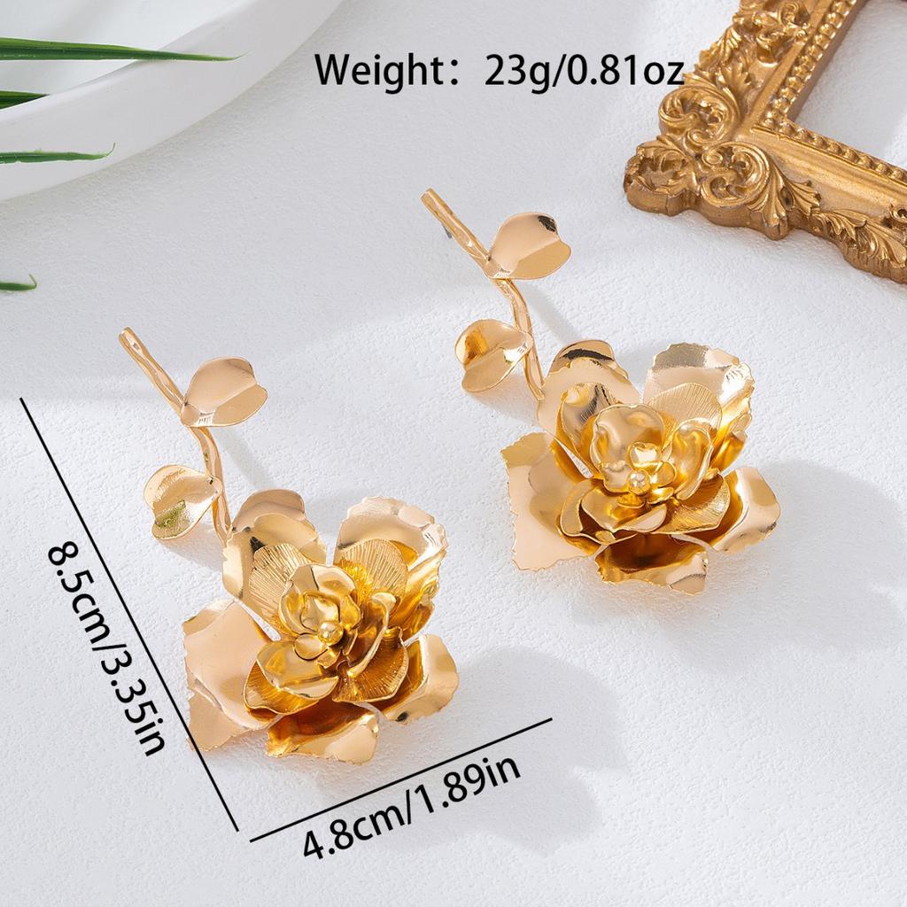 Hot Selling Retro Fashion High-end Tassel Flower Earrings Suitable for Ladies Banquet Parties
