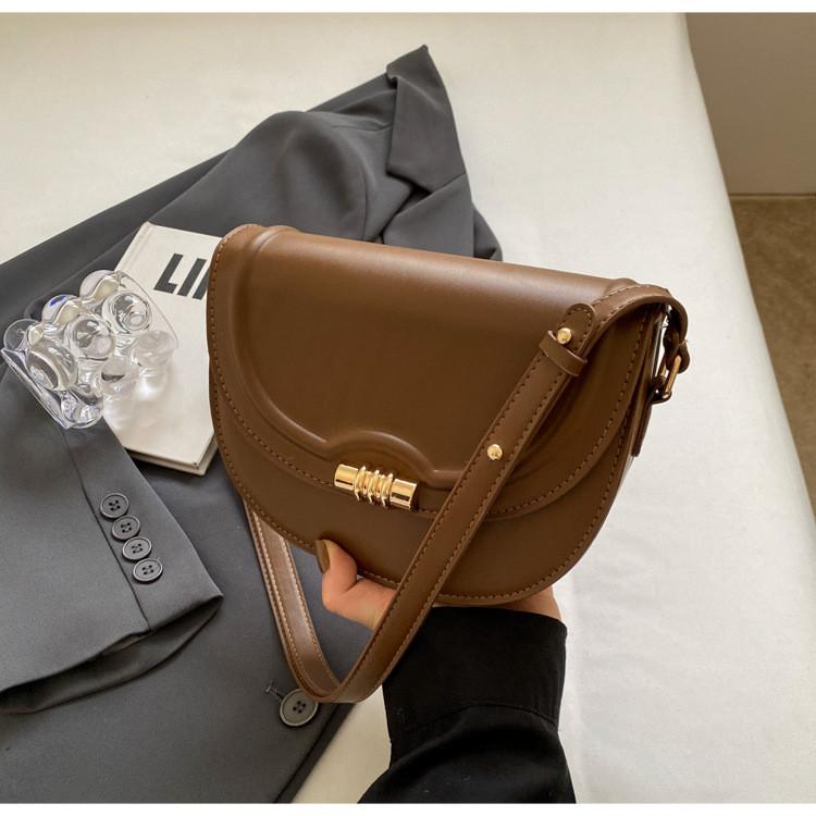 Vintage Saddle Bag 2023 Small Minimalist Shoulder Bag Classic Handbag Crossbody Bag