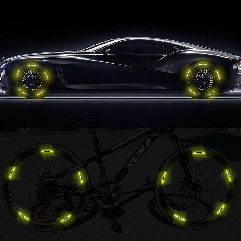 Reflexní samolepky na střed kola auta Svítící doplňky na ráfek pneumatiky Pro Skoda Octavia Superb Rapid Kodiaq Karoq Fabia Kamiq Roomster Citigo