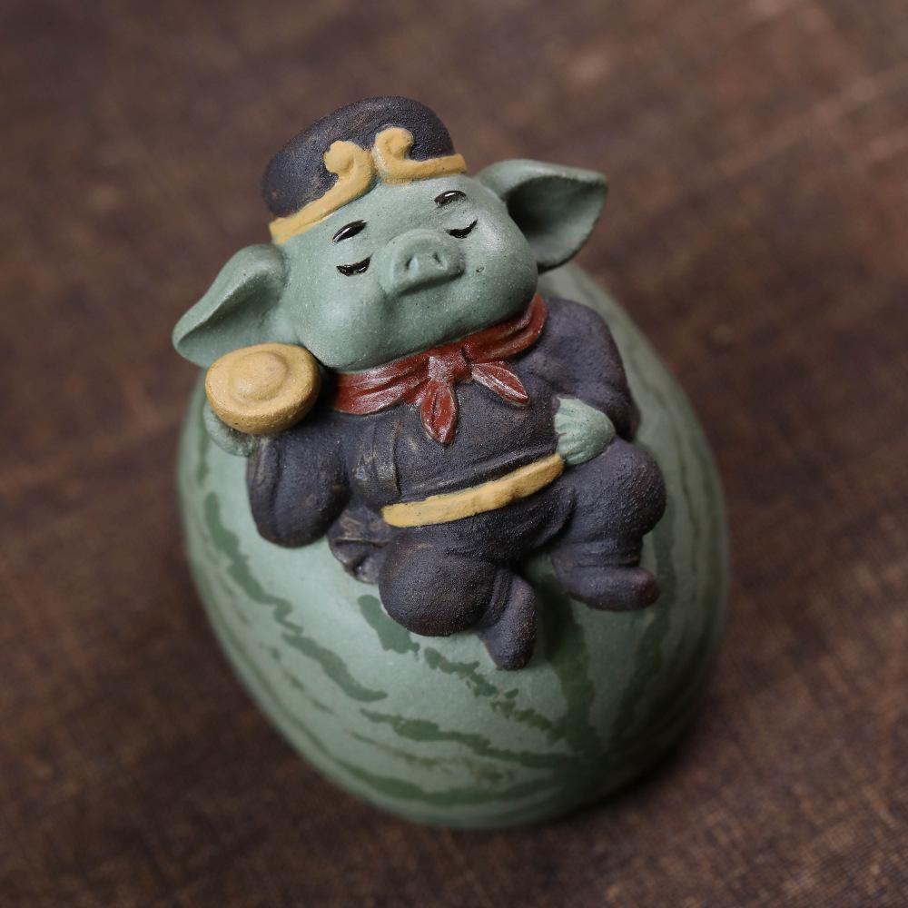 

Yixing Zisha Watermelon Pig Tea Pet Vintage Fish Tank Landscaping Tea Figurine Play Toys Tea Statue Ornaments Workmanship Craft