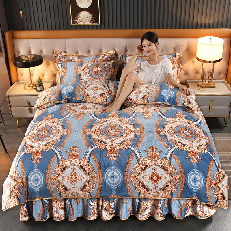 Thickened Milk Velvet Four-piece Set, Flannel Sheets and Quilt Cover, Coral Velvet Three-piece Bedding Set