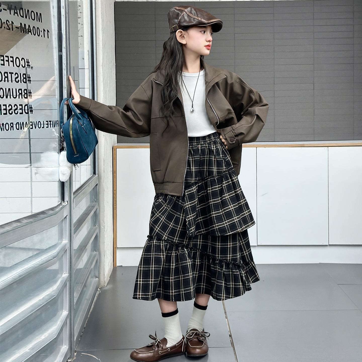 

Girls 2025 Fall Fashion: Leather Jacket & Plaid Skirt Two-Piece Set 150cm