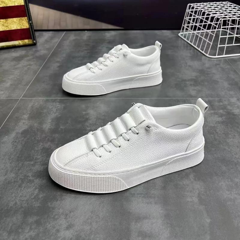 Fashion Men Sneakers Casual Shoes Men Flats Zapatillas Hombre Lightweight PU Leather Breathable Shoe Mens White Sports Tenis Shoes