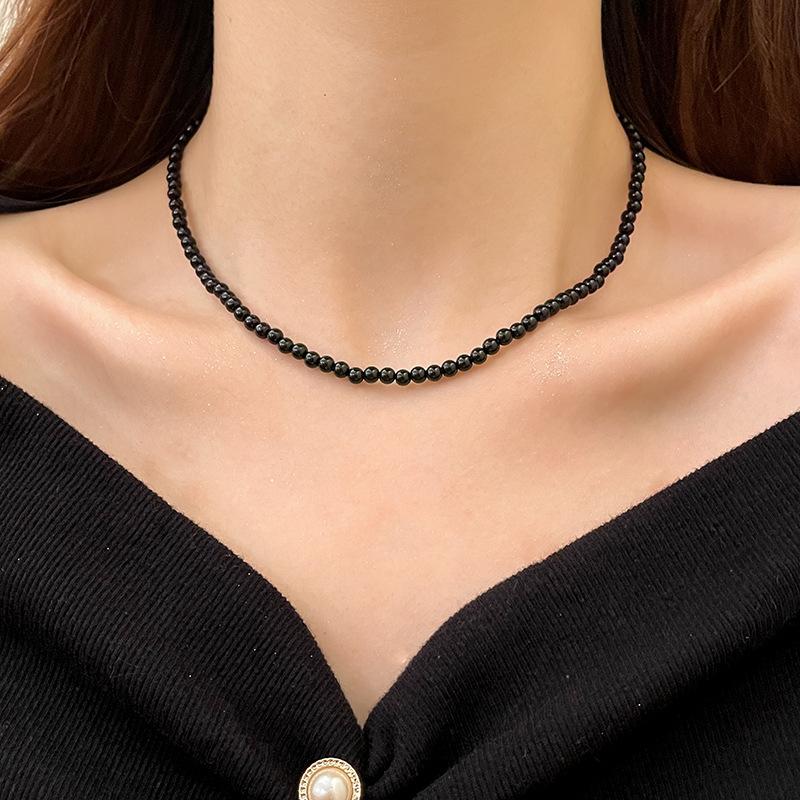Black Glass Pearl Necklace Women s Light Luxury Imitation Pearl Neck Chain Elegant Temperament Collarbone Chain