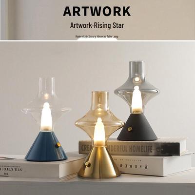 Lampy – Stolné lampy