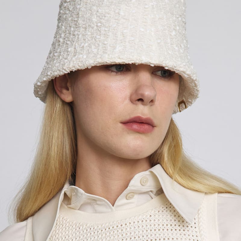 

UNDERCONTROL СТУДИЙНАЯ СТОЙКА ВЕДРО / цвет ЦВЕТУЩИЙ / КРЕМОВЫЙ FREE