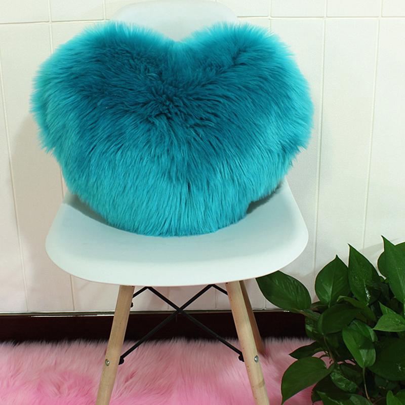 Kissenbezüge im nordischen Stil mit Herzform, zottelig, flauschig, weich, aus Plüschfell, Wohnzimmer, Schlafzimmer, Sofa, Heimdeko