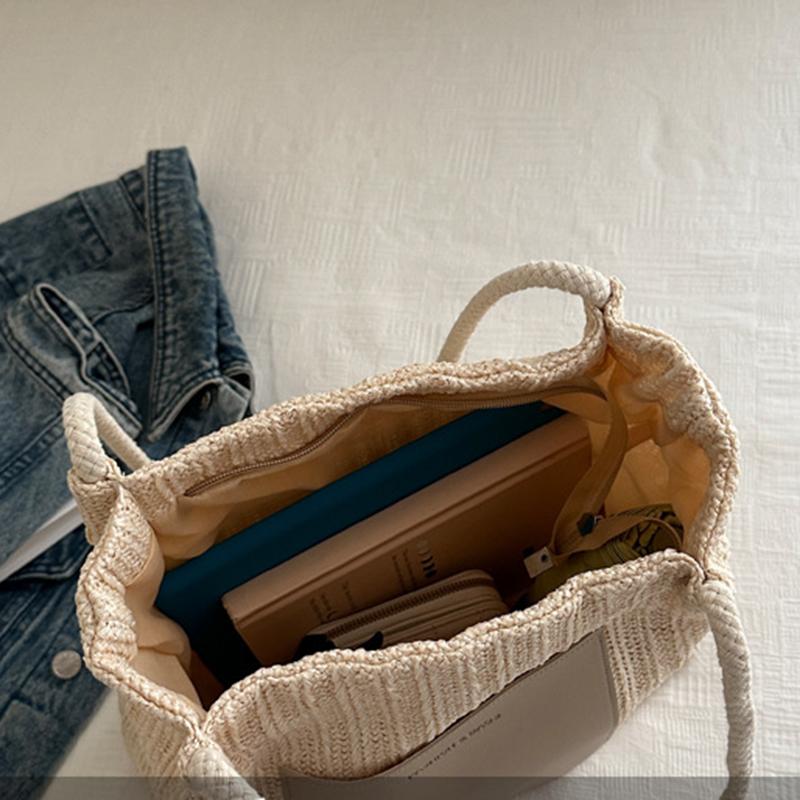 Summer New Fashionable Retro Shoulder Bag Large Capacity Shopping Beach Bag Simple Travel Women's Tote Bag