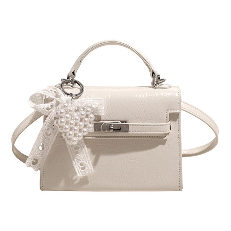 Foreign order fashion temperament portable small bag women 2025 new high-end texture versatile messenger bag commuter shoulder bag
