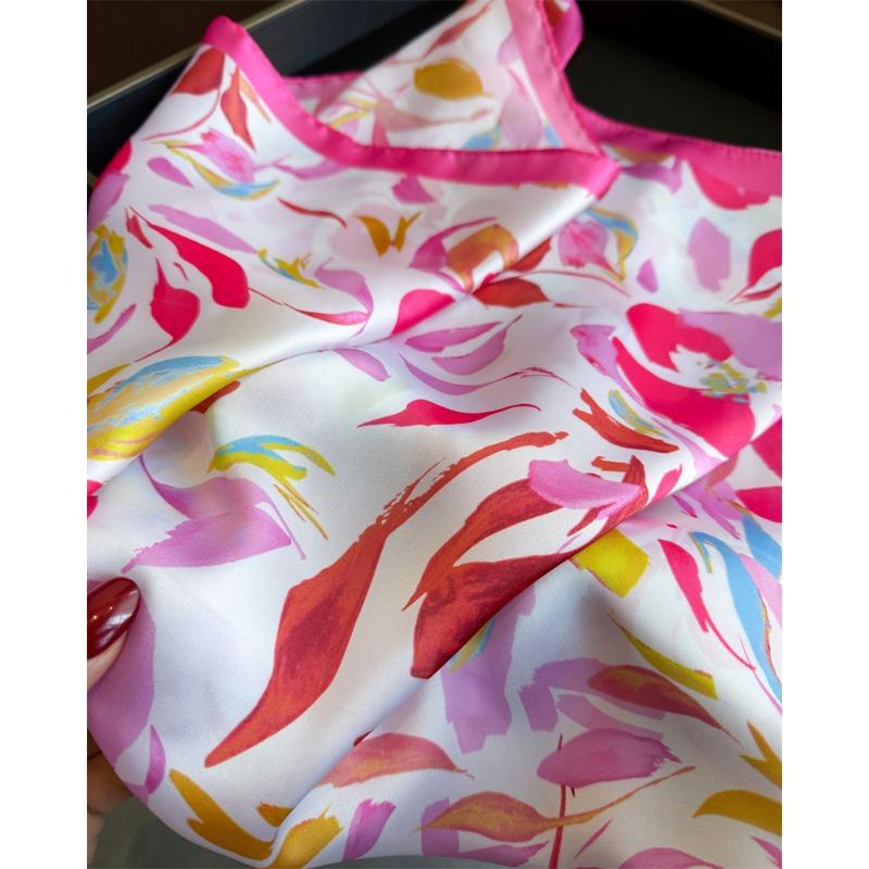 Elegant Printed Silk Like Square Scarf For Women Daily Use