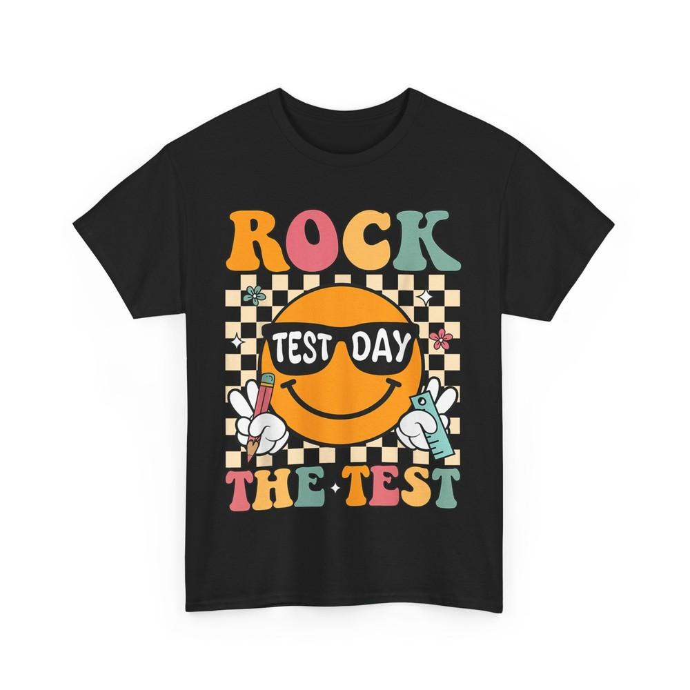 Test Day T-shirt, Rock The Test Testing Day Smile Face Sunglasses Teacher Shirt Unisex T-Shirt M