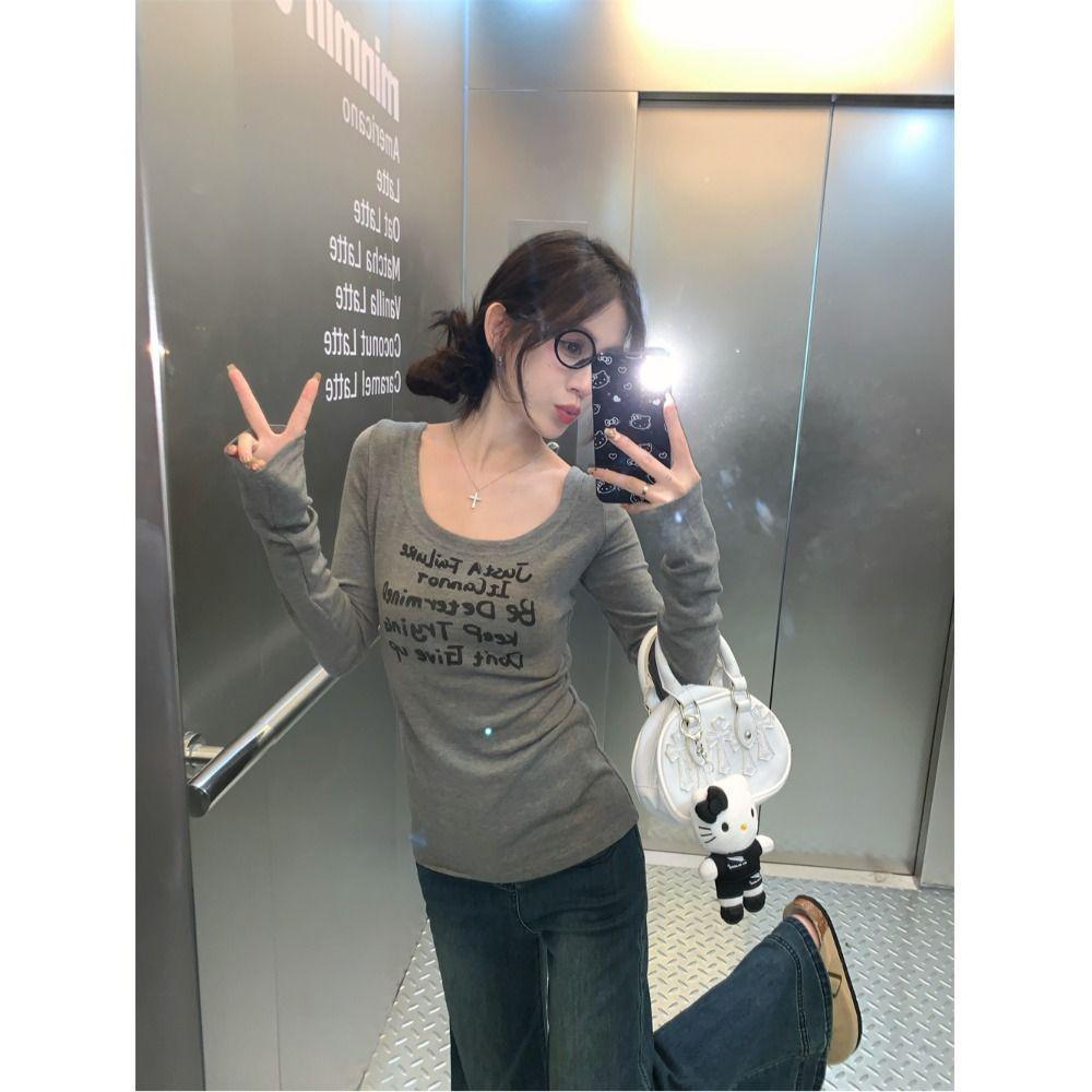 Women's Retro Slim Fit U-Neck Long Sleeve T-Shirt - Early Spring Base Layer
