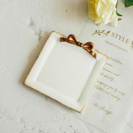 Elegant Bowknot Decor Candle Holder Tray Beautiful Bright-colored Resin Candle Base Tray Household Supplies
