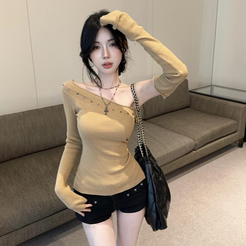 VAYLA Rivet Off Shoulder Sweaters For Women Sexy Pullovers Asymmetric Knitted Tops