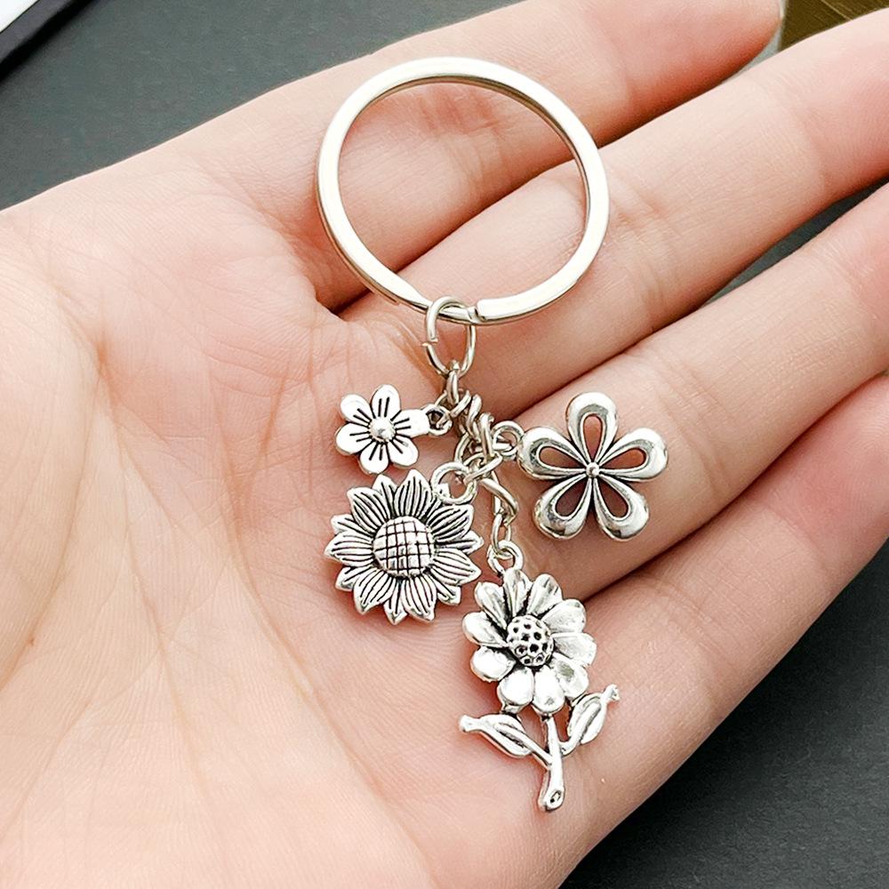 Silver Sunflower Cherry Blossom Alloy Keychain Pendant for Bags