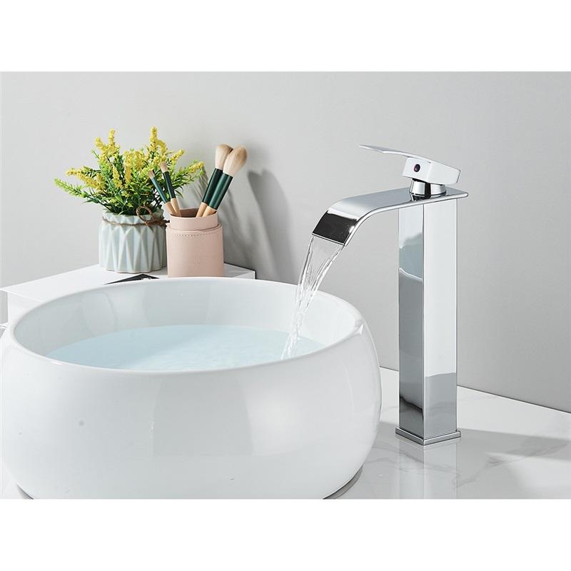 Brushed Golden Basin Faucets Elegant Waterfall Bathroom Sink Faucet Single Lever Hole Deck Mount Brass  Mixer Taps
