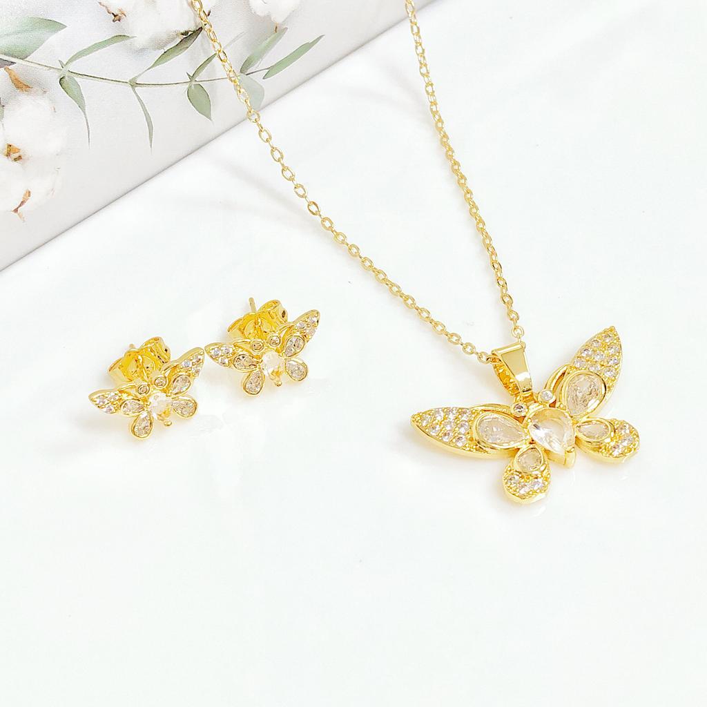 2-Piece High-Quality Gold-Plated Insect Butterfly Jewelry Set Necklace Earrings for Women Girls Casual Vacation Jewelry Gifts