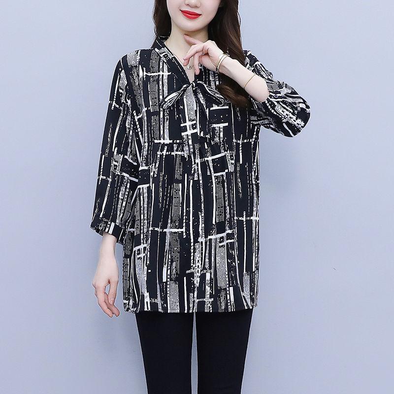 2024 Spring/Summer Chic Chiffon Shirt - Plus Size, Loose Fit, Three-Quarter Sleeves for Middle-Aged Women