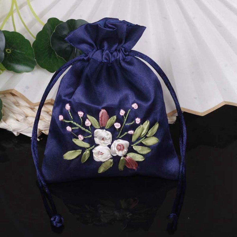 Candy Bag Embroidery Flower Drawstring Bag Perfume Spice Bag Cloth Storage Bag  Ladies