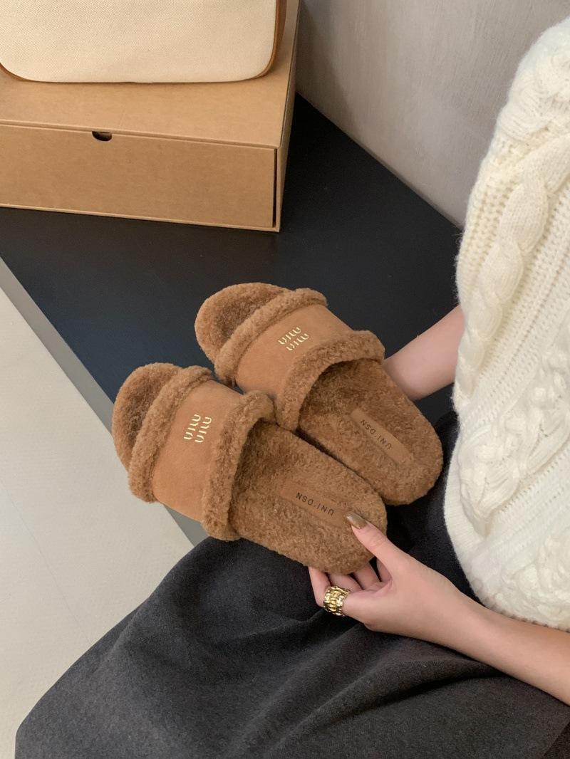 

Korean version of niche letter embroidered fluffy slippers women s 2025 autumn and winter new leather suede versatile warm cotton slippers 35