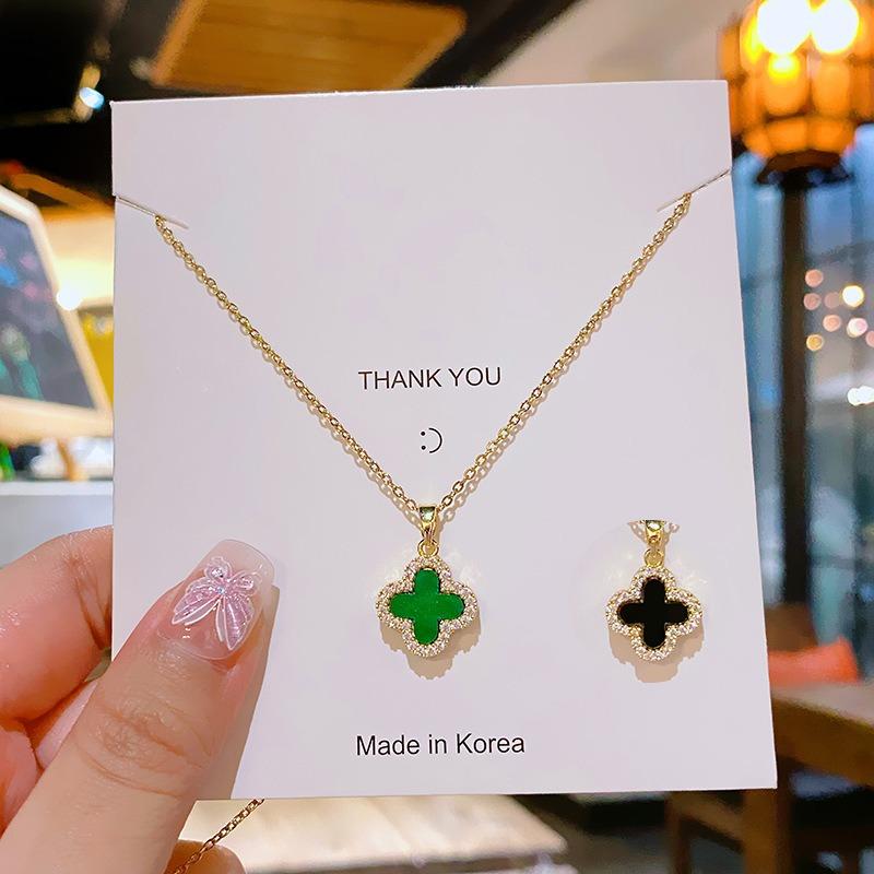 Fashion Commuter Double Sided Four Leaf Clover Zircon Pendant Clavicle Necklace For Women