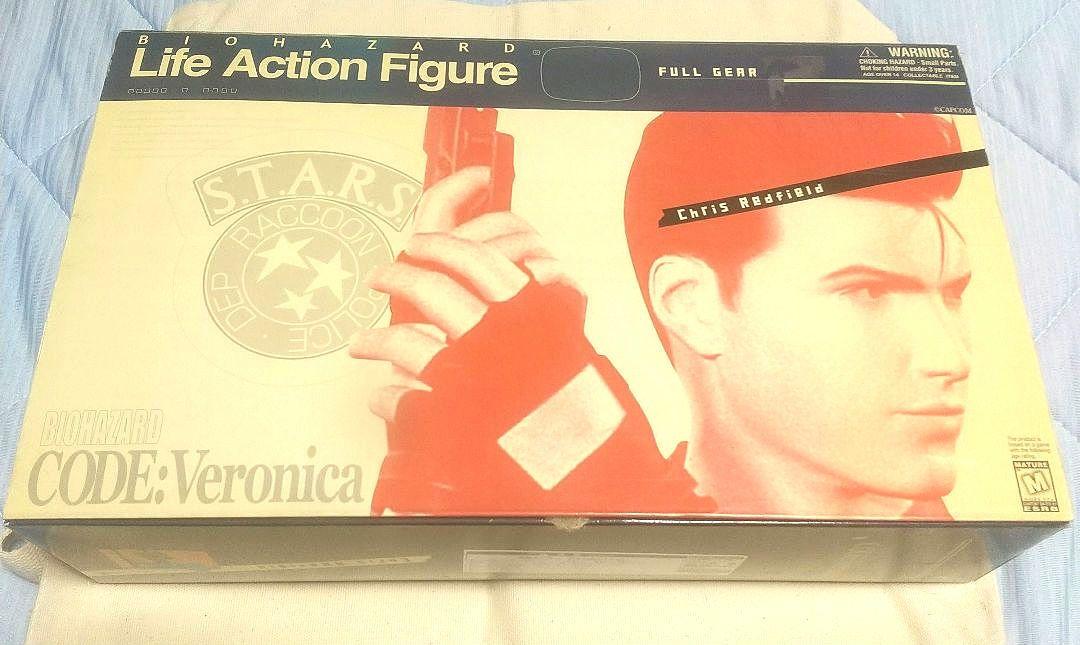 

[Б/У] Б/у Крис Редфилд Фигурка в натуральную величину Биокод Вероника