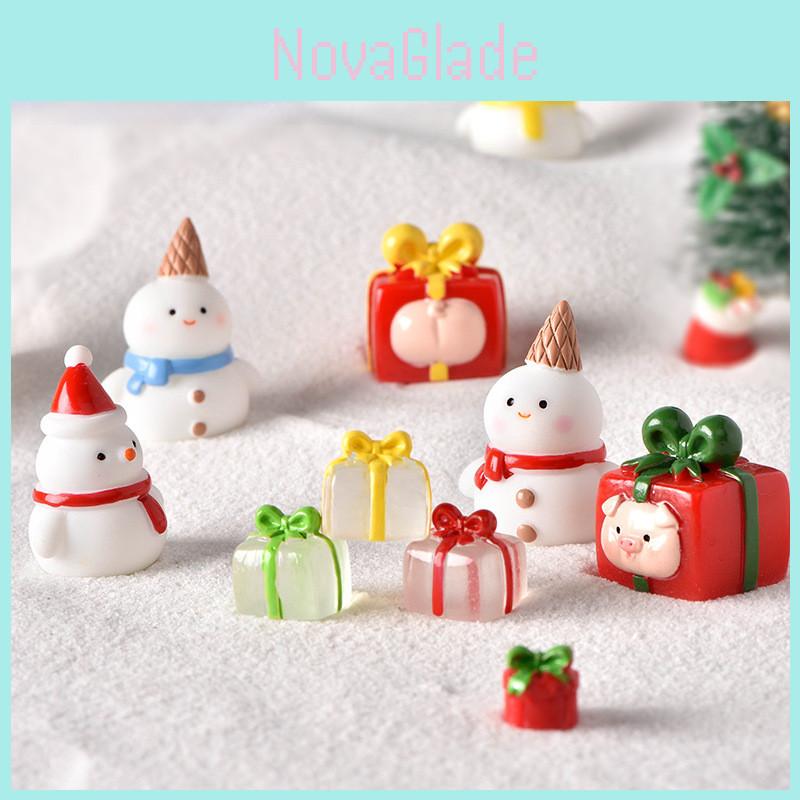 Charming Resin Christmas Snowman And Pig Figurines Perfect For Holiday Gifts