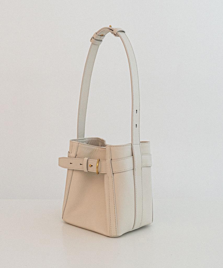 5D5Seoul Amelia Bucket Bag_Ivory