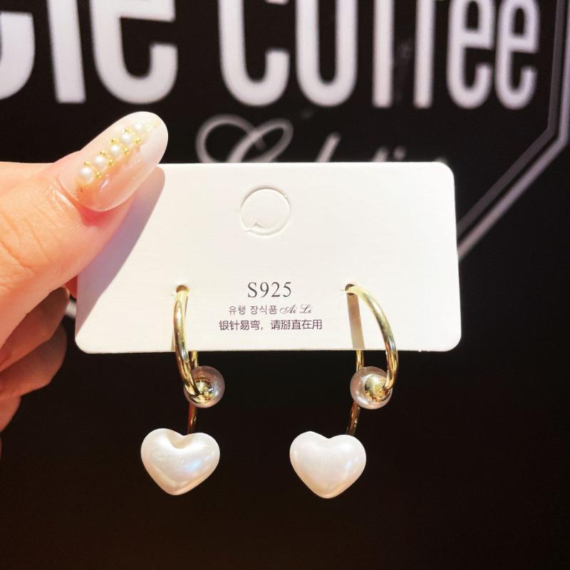 Cute Red Heart Drop Earrings for Women Wedding Party Golden Color Metal Twist Imitation Pearl Dangle Earrings Statement Jewelry