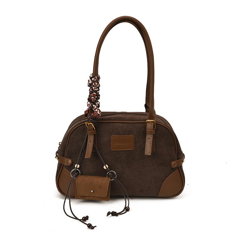 Suede handbag bag women's 2025 new trendy autumn and winter retro fashion shoulder bag commuter messenger pillow bag