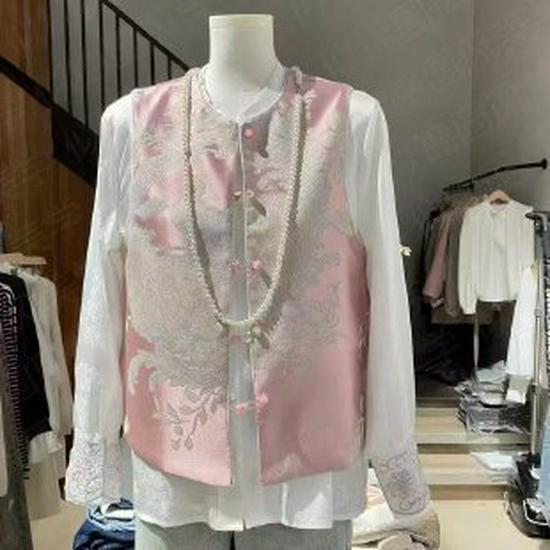 Elegant Chinese Jacquard Vest: Spring Fashion for Stylish Moms Small