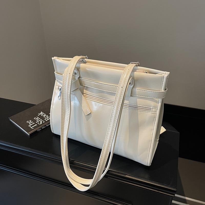 Premium Commuter Large-capacity Bag Women's New Autumn and Winter Versatile Backpack Single Shoulder Tote Bag