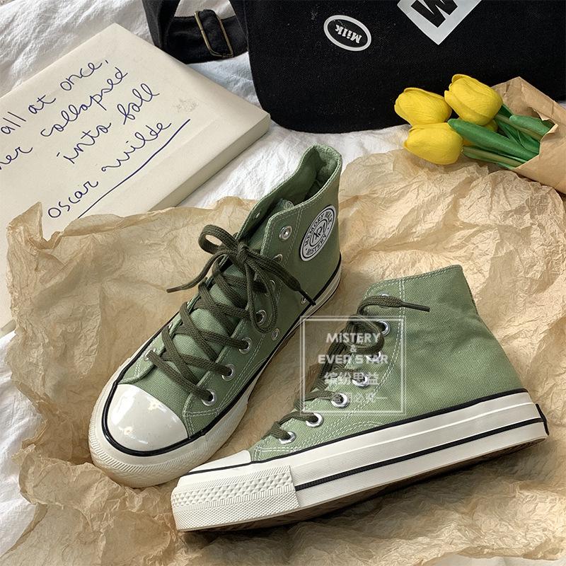 Round Label Canvas Shoes Student Men and Women Couple Shoes 211