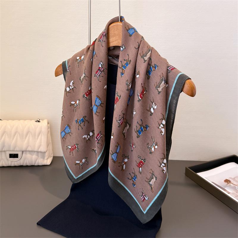 New retro small square scarf -blocked cashew silk scarf imitation neckerchief sun protection decoration for women