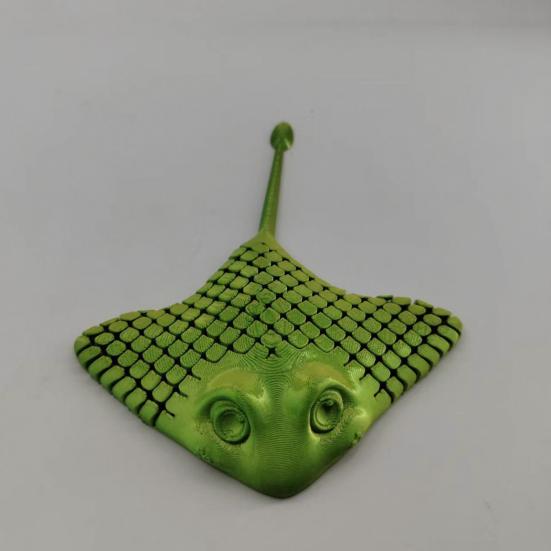 Manta Ray Giocattolo Fidget Stampato 3D, Manta Ray Articolato Giocattolo per Alleviare lo Stress, Statuetta Flessibile di Animale Marino Oceanico, Decorazione da Scrivania per Casa Ufficio