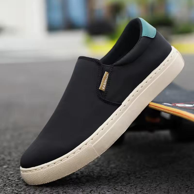 Spring and Summer Men's Sneakers Casual Shoes Slip on Canvas Shoes Men Loafers Comfortable Vulcanized Shoes Men's Trainers