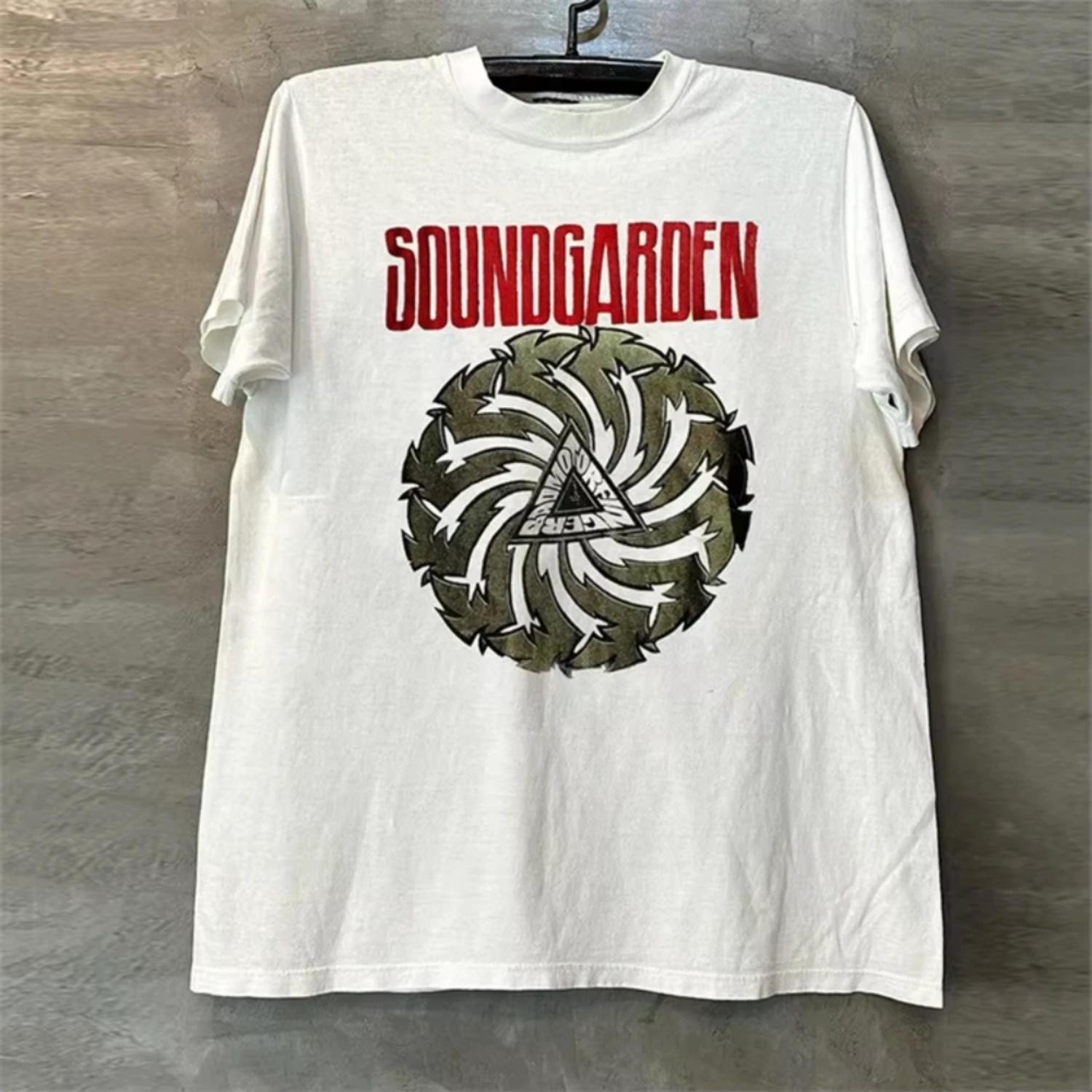 Soundgarden Soundgarden Band High Street FOG Hip-hop Rock Retro Cotton Print Short-sleeved Women T-shirt for Men and Women S чёрный