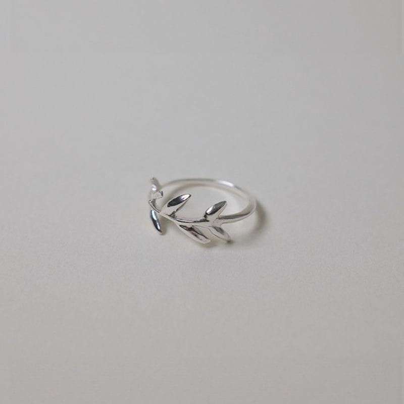 Pinaf Olive leaf ring