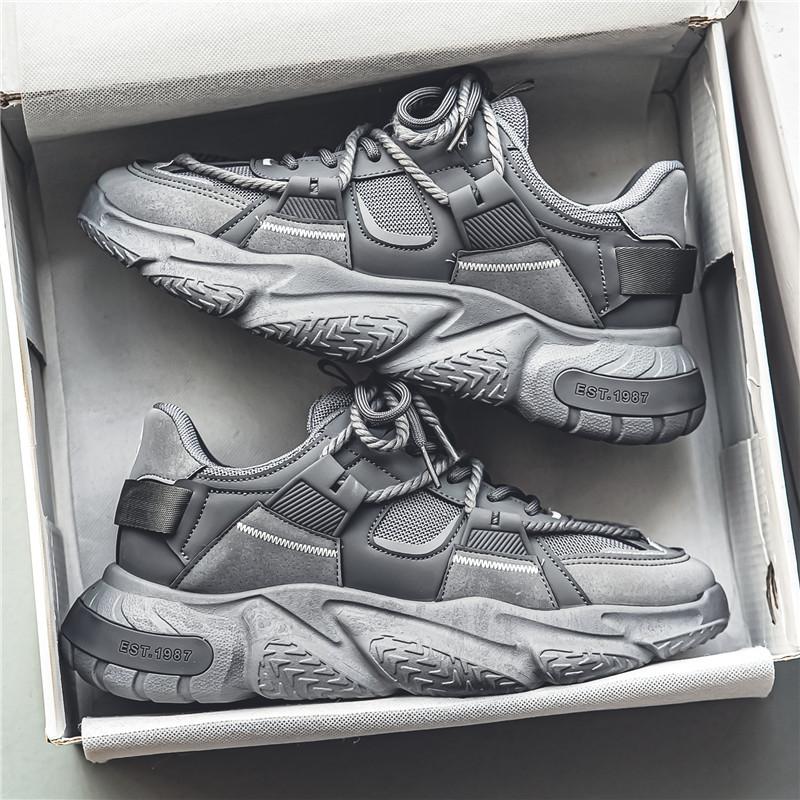 2024 New Men's Thick Sole Elevated Casual Shoes Spring and Autumn Outdoor Lightweight Classic Running and Sports Shoes sneakers