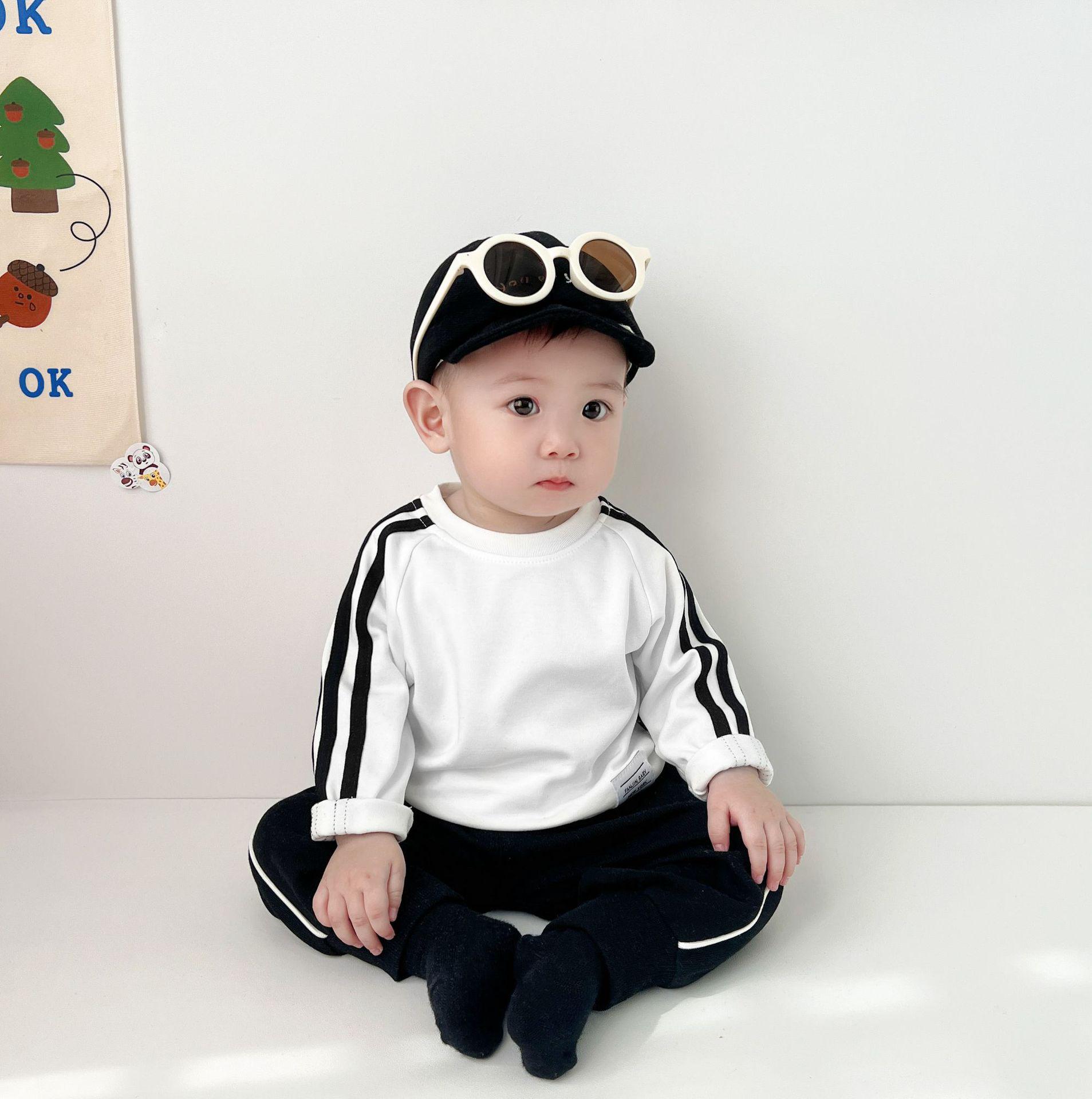 

2024 Autumn/Winter Colorblock Infant Set: Baby Shirt & Sweatpants Trend 110 cm