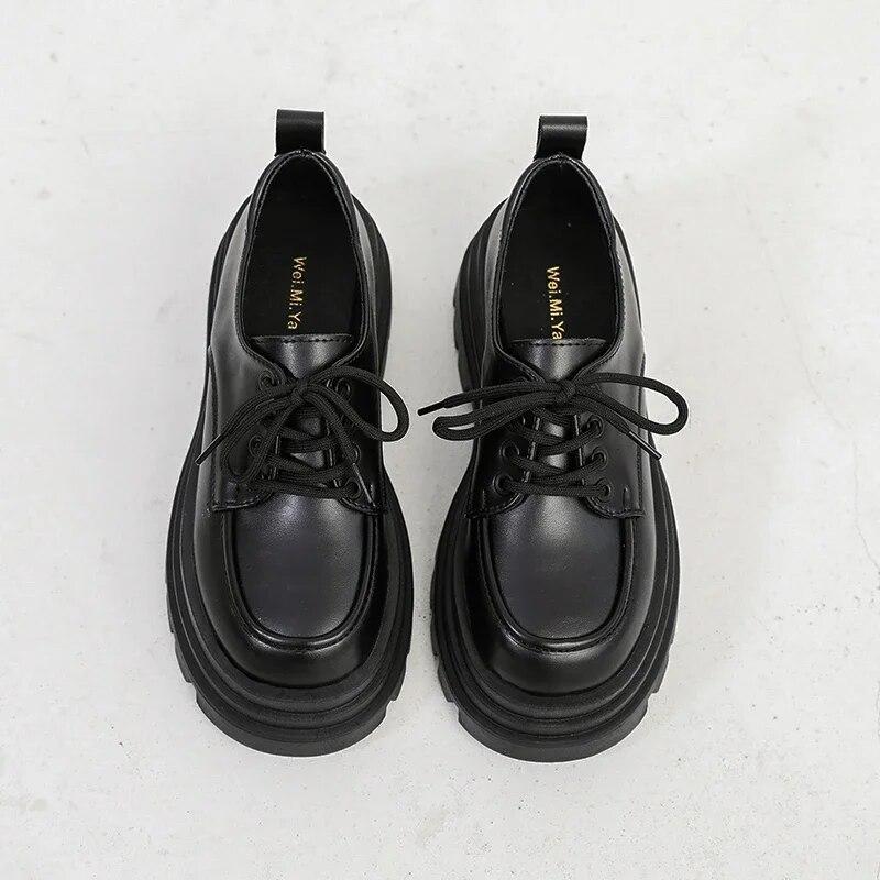 

Нові жіночі туфлі-човники на високих підборах із круглим носком і круглим носком Жіночі однотонні шкіряні туфлі на платформі великих розмірів 40 чорний